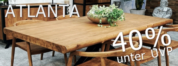 Esszimmertisch mit Baumkante Esszimmertisch mit Baumkante