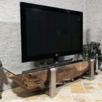 TV-Board aus Holz