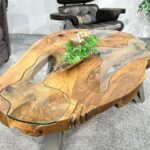 Couchtisch oval aus Massivholz