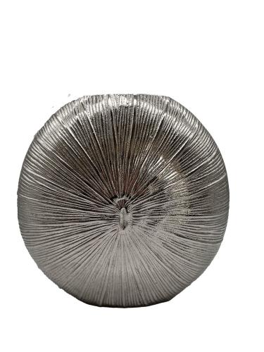 Design Vase aus Nickel