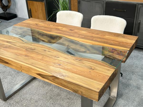 Esstisch mit Glaseinlage Old Elements aus recyceltem Teakholz