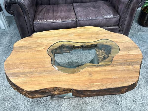 Außergewöhnlicher Couchtisch Fusion aus Holz