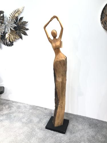 Dekoration Aufsteller "Geschnitzter Figur" aus einem Teak Baumstamm ca. H183 x B30 x T30 cm