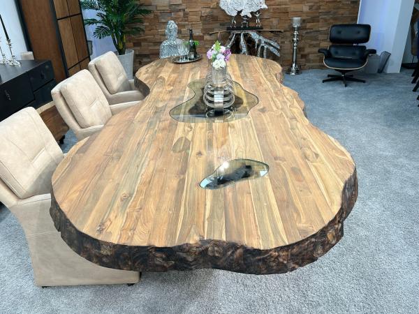 Außergewöhnlicher Esstisch aus Holz Fusion 300 x 140 cm