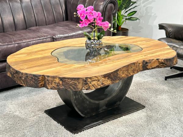 Außergewöhnlicher Couchtisch Fusion aus Holz