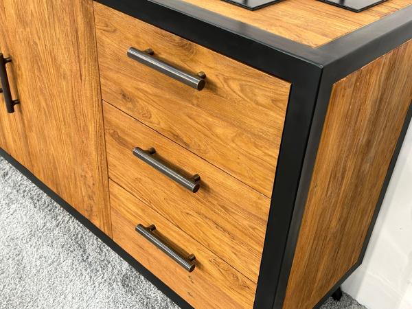 Massives Sideboard Tana 140 cm