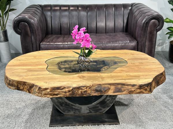 Ovaler Couchtisch Fusion 135 cm aus Holz