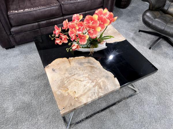 Quadratischer Couchtisch/Designtisch "Stone Age"