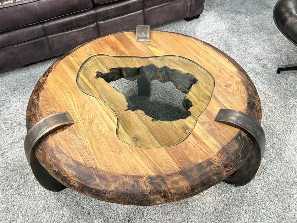 Couchtisch Coin mit Glaseinlage aus recyceltem Teakholz