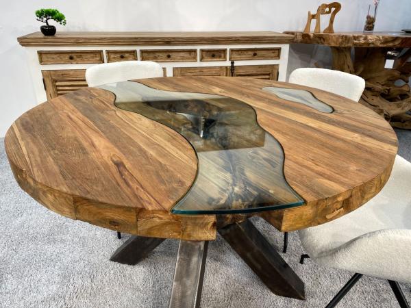 Runder Designtisch aus recyceltem Holz