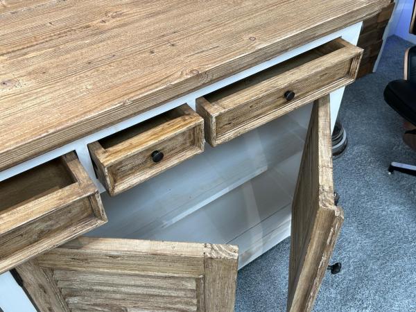 Sideboard / Anrichte "Mediterran" B200 x T51 x H90 cm aus recyceltem Altholz in 3D Optik