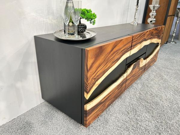 Sideboard Anrichte "Black Forest" aus recyceltem Holz mit Suar Baumscheiben 160 cm