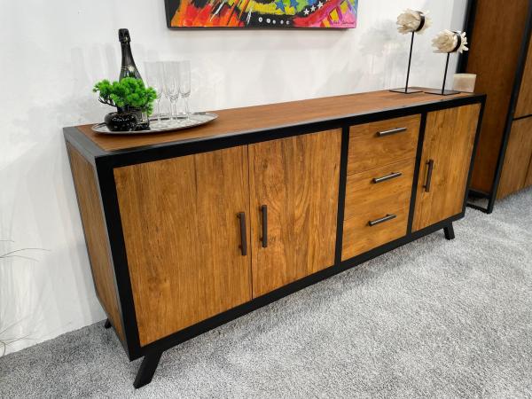 Sideboard aus Holz Tana