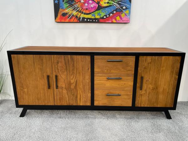 Sideboard aus Holz Tana