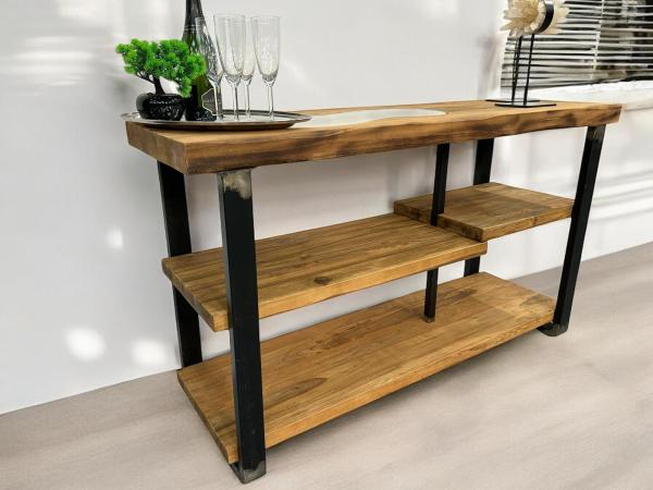 Sideboard aus Holz mit Roheisen Industriedesign