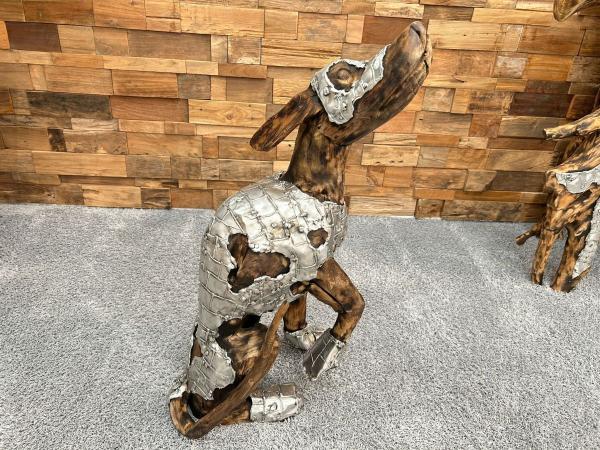 Skulptur Holzfigur Hund mit Aluminium