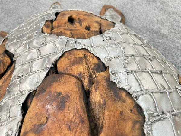 Außergewöhnliche Holzskulptur „Schildkröte“ aus Holz