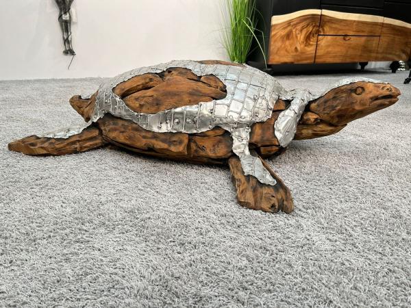 Außergewöhnliche Holzskulptur „Schildkröte“ aus Holz