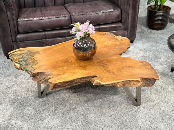 Designtisch/Couchtisch "Lakeside" aus recyceltem Holz 123 cm