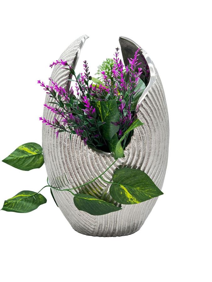 Design Blumenvase aus Nickel