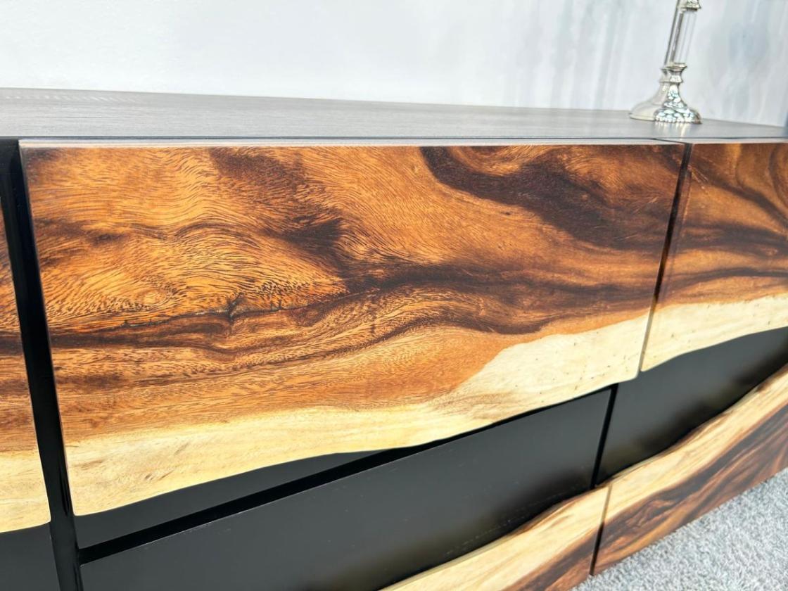 Design Sideboard/Anrichte "Black Forest" aus Altholz und Suarholz 160 cm