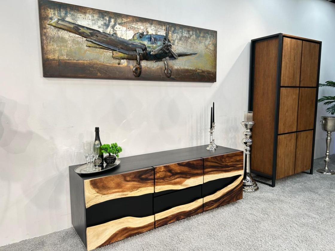 Design Sideboard/Anrichte "Black Forest" aus Altholz und Suarholz 160 cm