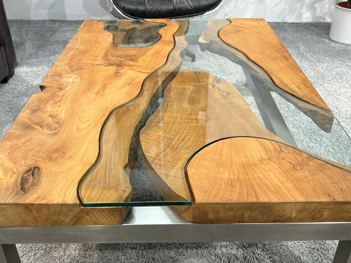 Couchtisch "Natural Landscape" ca. 120 x 80 x 38 cm aus Teakholz mit Glas und Edelstahl