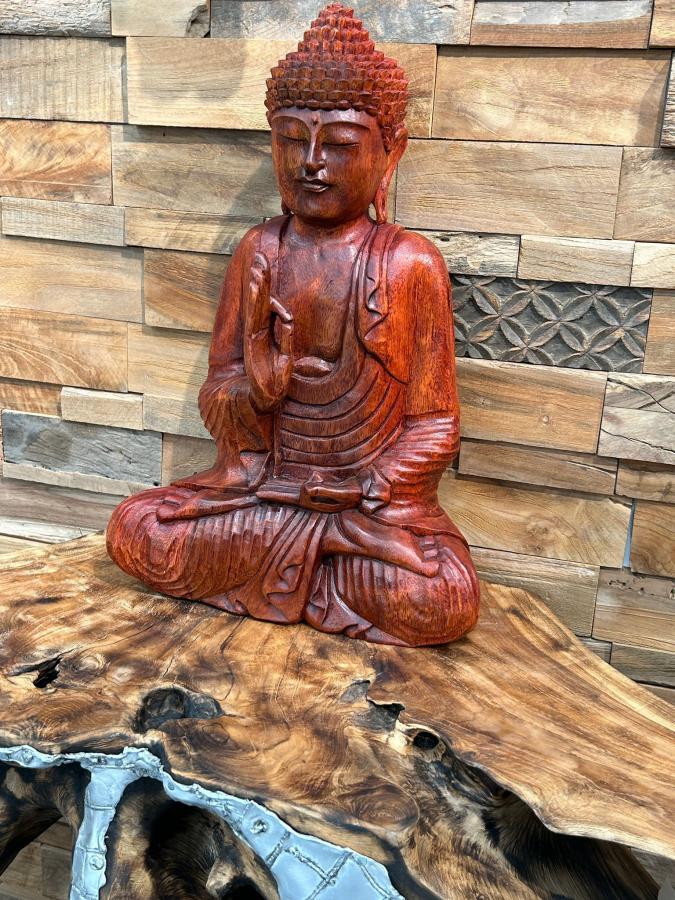 Sonderangebot Handgeschnitzte Deko aus Holz "Meditierender Buddha" ca. H53 x B35 x T16 cm ähnl. Abbildung