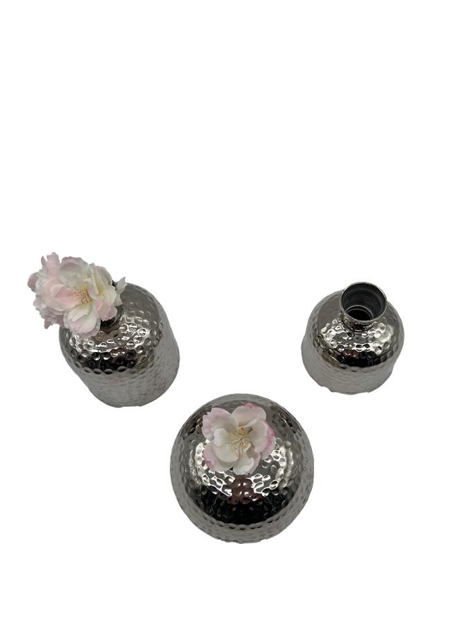 Kleines Blumenvasen-Set aus Nickel