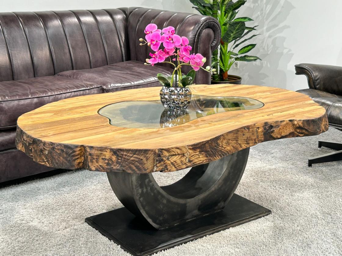 Außergewöhnlicher Couchtisch Fusion aus Holz