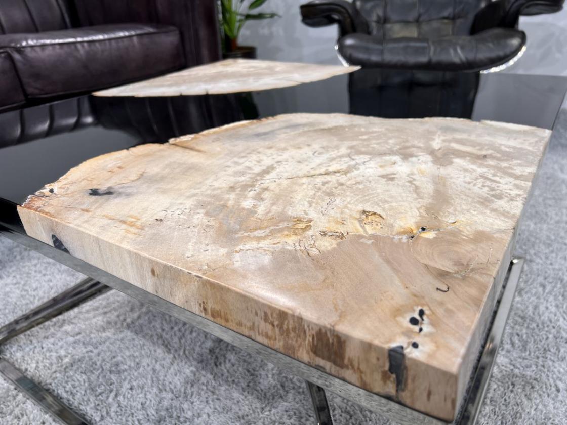 Quadratischer Couchtisch/Designtisch "Stone Age"