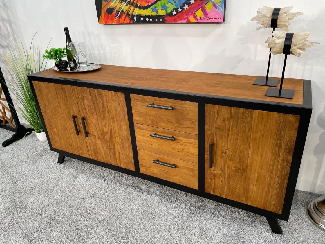 Sideboard aus Holz Tana