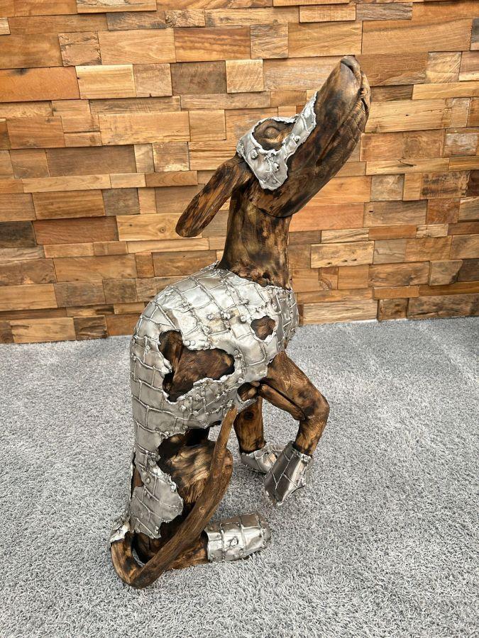 Skulptur Holzfigur Hund mit Aluminium