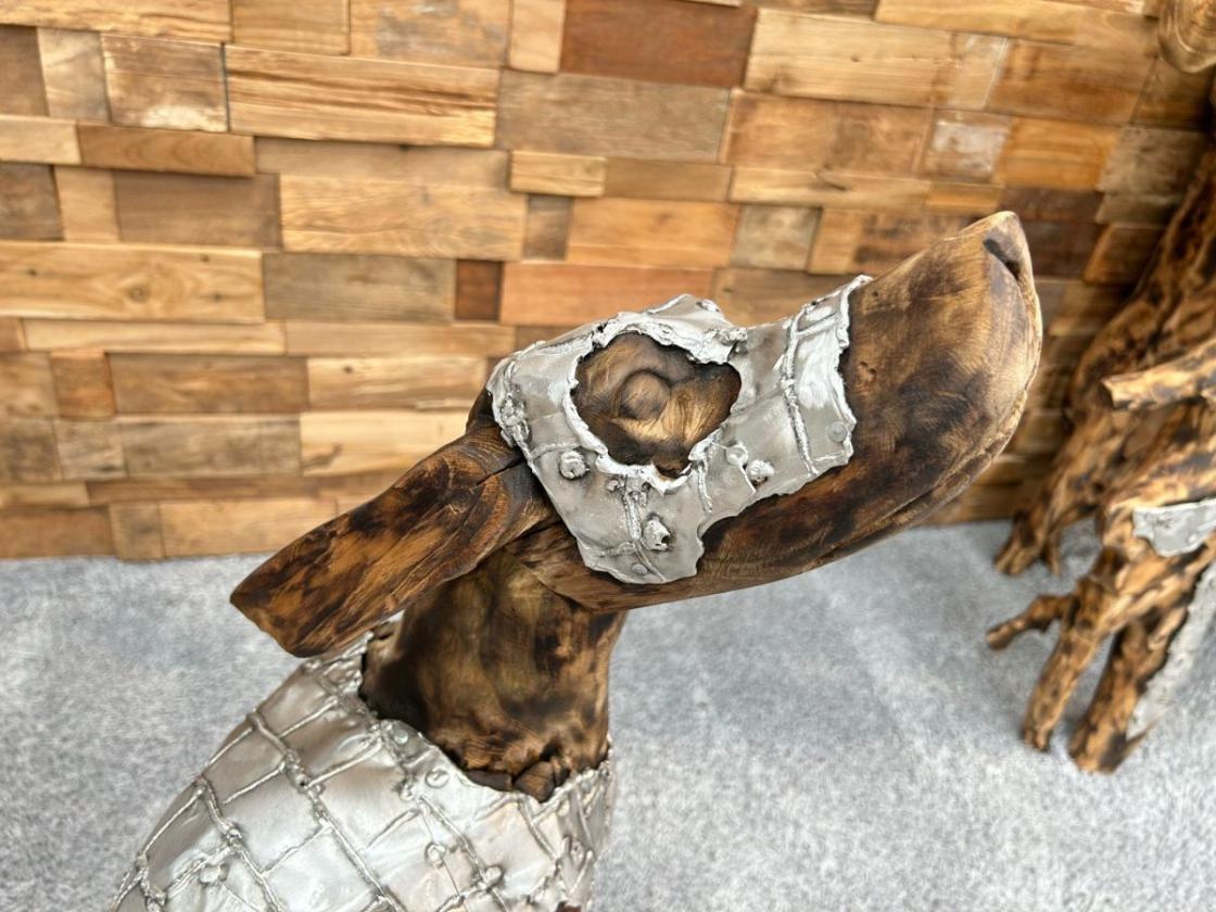 Skulptur Holzfigur Hund mit Aluminium