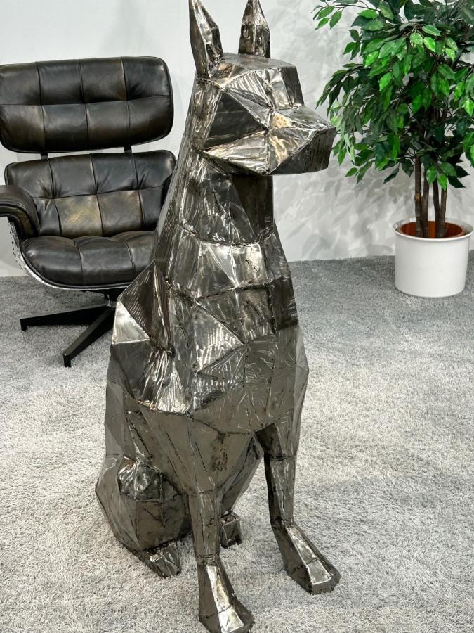 Skulptur Hund aus Eisen 120 cm