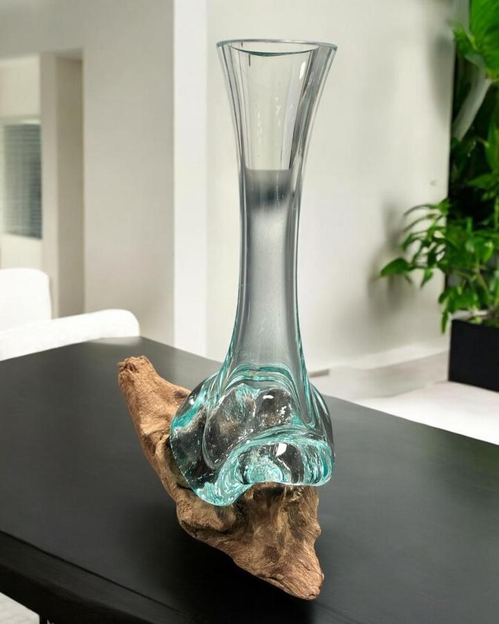 Vase aus Glas auf Wurzelholz 25 cm