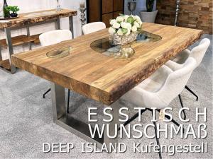 Maßtisch Esstisch "Deep Island" aus Altholz mit Edelstahlkufen und Glaseinlage