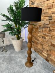 Stehlampe "Elegie" aus Massivholz mit schwarzem Lampenschirm