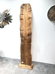 Dekoration Aufsteller "Geschnitzter Baumstamm" aus einem Suar Baumstamm  ca. H215 x B51 x T35-40 cm
