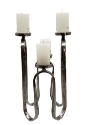 Kerzenständer aus Aluminium in silberner Optik für 4 Kerzen ca. H49,5 (H34) x B26 x L25 cm