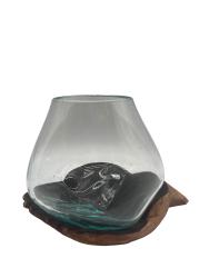 Mundgeblasene Glasvase auf Holzelement "geöffnete Hände" ca. H15,5 x B19 x T 14 cm ähnl. Abbildung