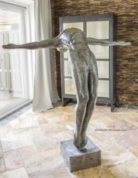Skulptur / Dekofigur "Akrobat" 155 x 155 cm aus Aluminium