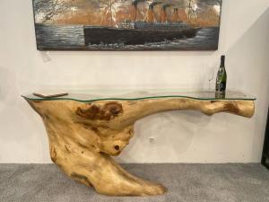 Sideboard "Suar" 201 x 38-55 x 89 cm aus einem massiven Suarholz Baumstamm