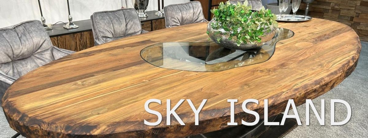 Ovale Esstisch aus der Serie SKY ISLAND – Massivholz-Design in Vollendung